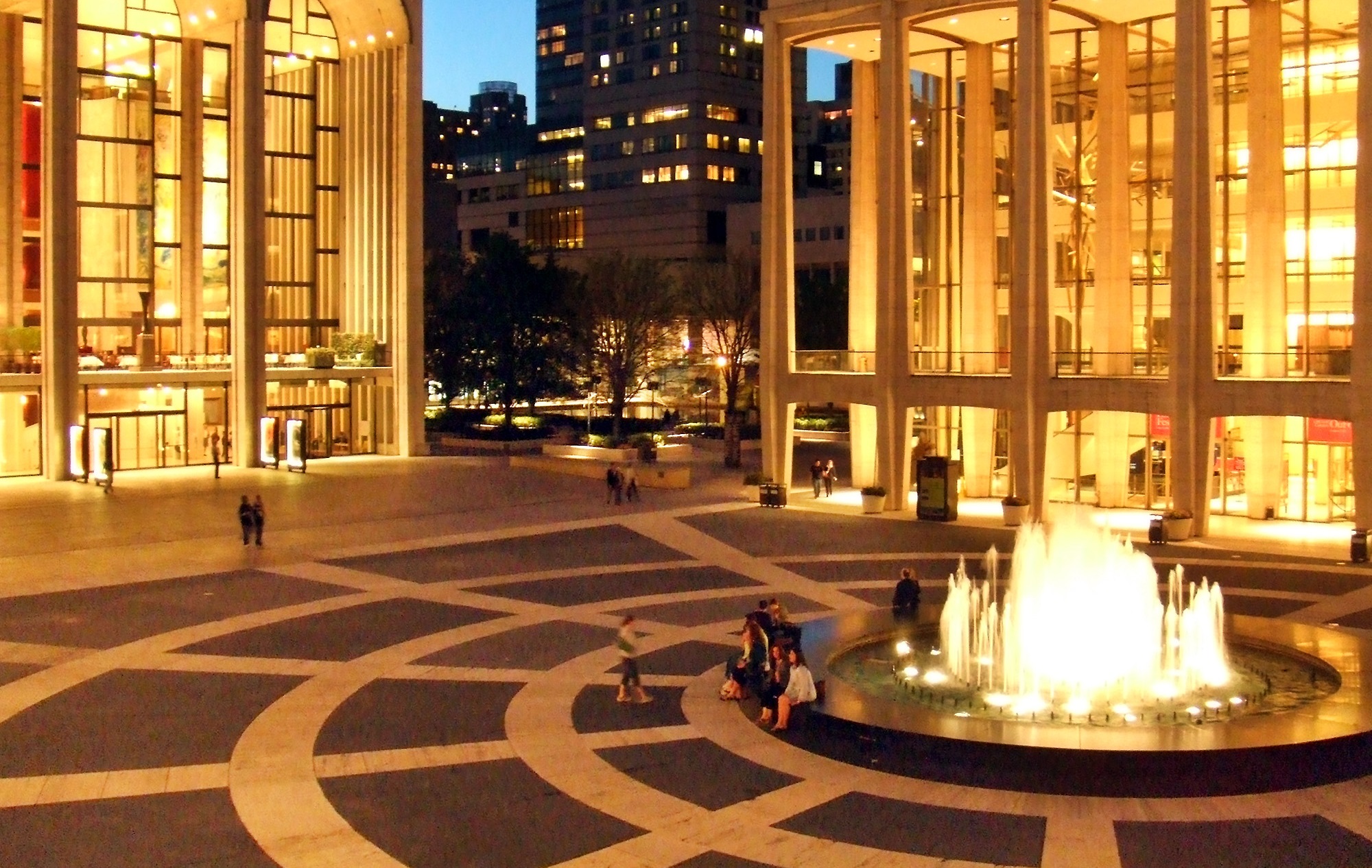 lincoln-center-new-york-stride